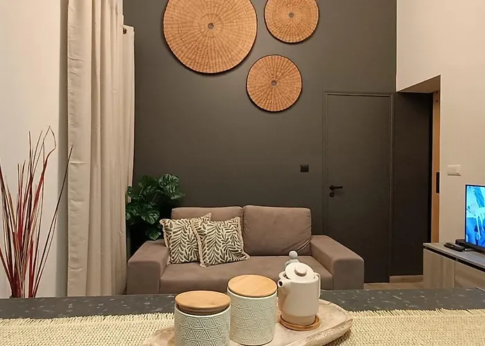 Homeland Place Al Semesterbostad